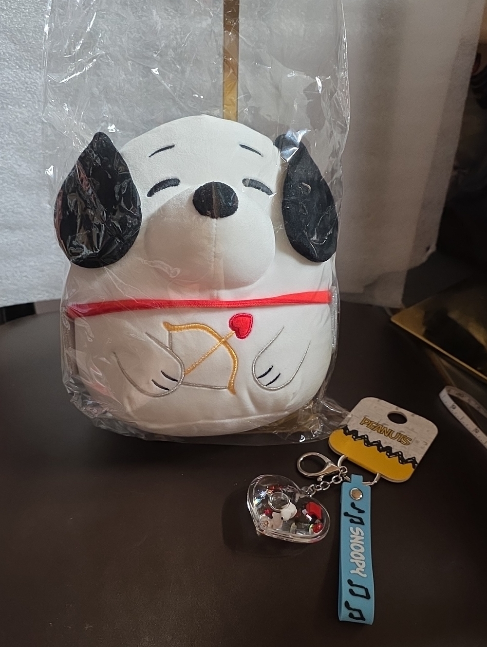 Snoopy Set 9" Tall Squishmallow & Keycharm Snowglobe Snoopy Nwt